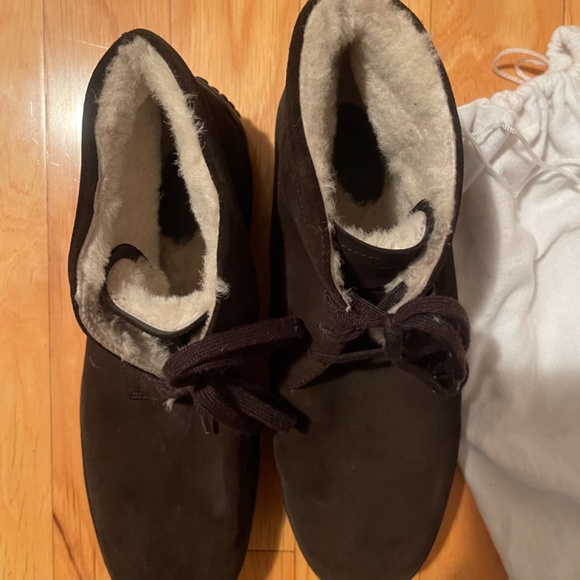 Tod’s Fur-Lined Suede Chukka Boots (Men’s, Dark Brown, Size 9) - Picture 3 of 4